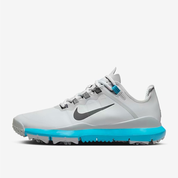 Nike Golf TW 13s in Photon Dust / Light Grey Smoke / Blue Lightening / Iron Gray